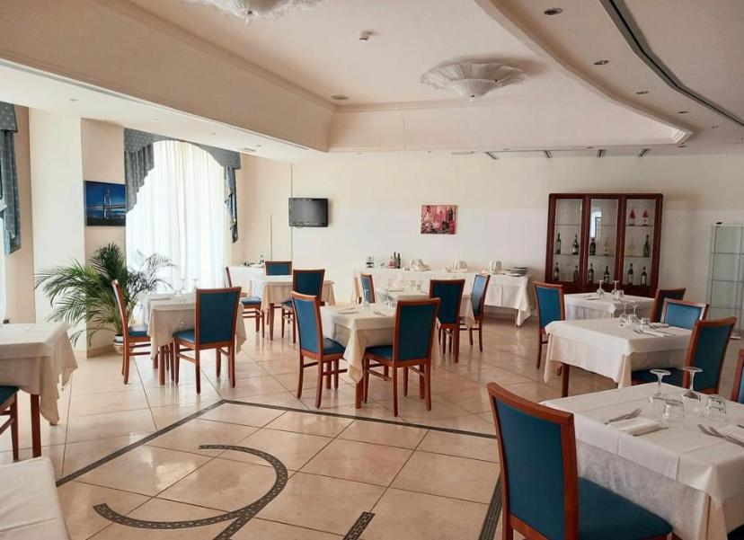 Hotel Concorde Sant'Egidio alla Vibrata Exterior foto